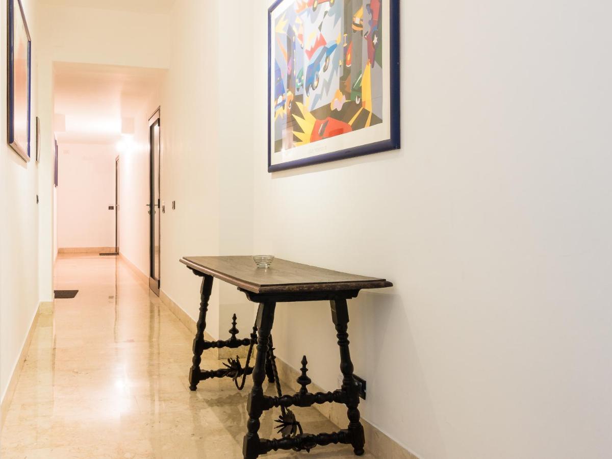 Suite In Center Palermo Phòng bức ảnh