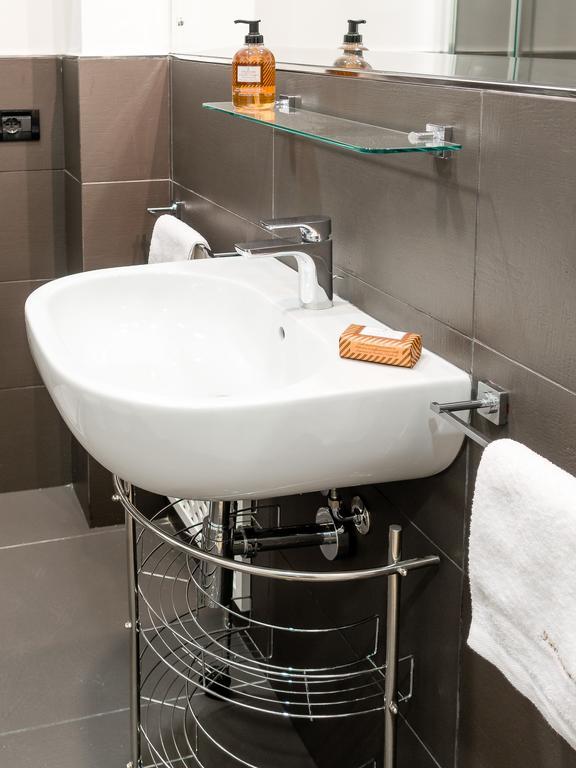 Suite In Center Palermo Phòng bức ảnh